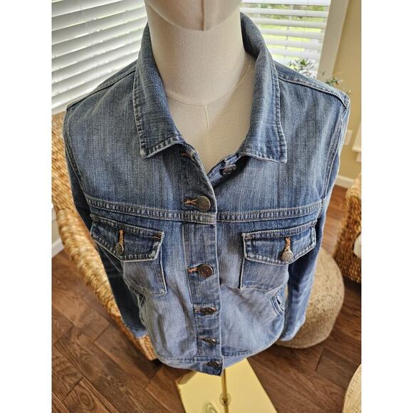 J. Crew Women's Denim Jean Jacket Sz S Metal Buttons Pockets Classic Preppy - Picture 8 of 9